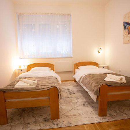Apartment Salsa Mostar Esterno foto